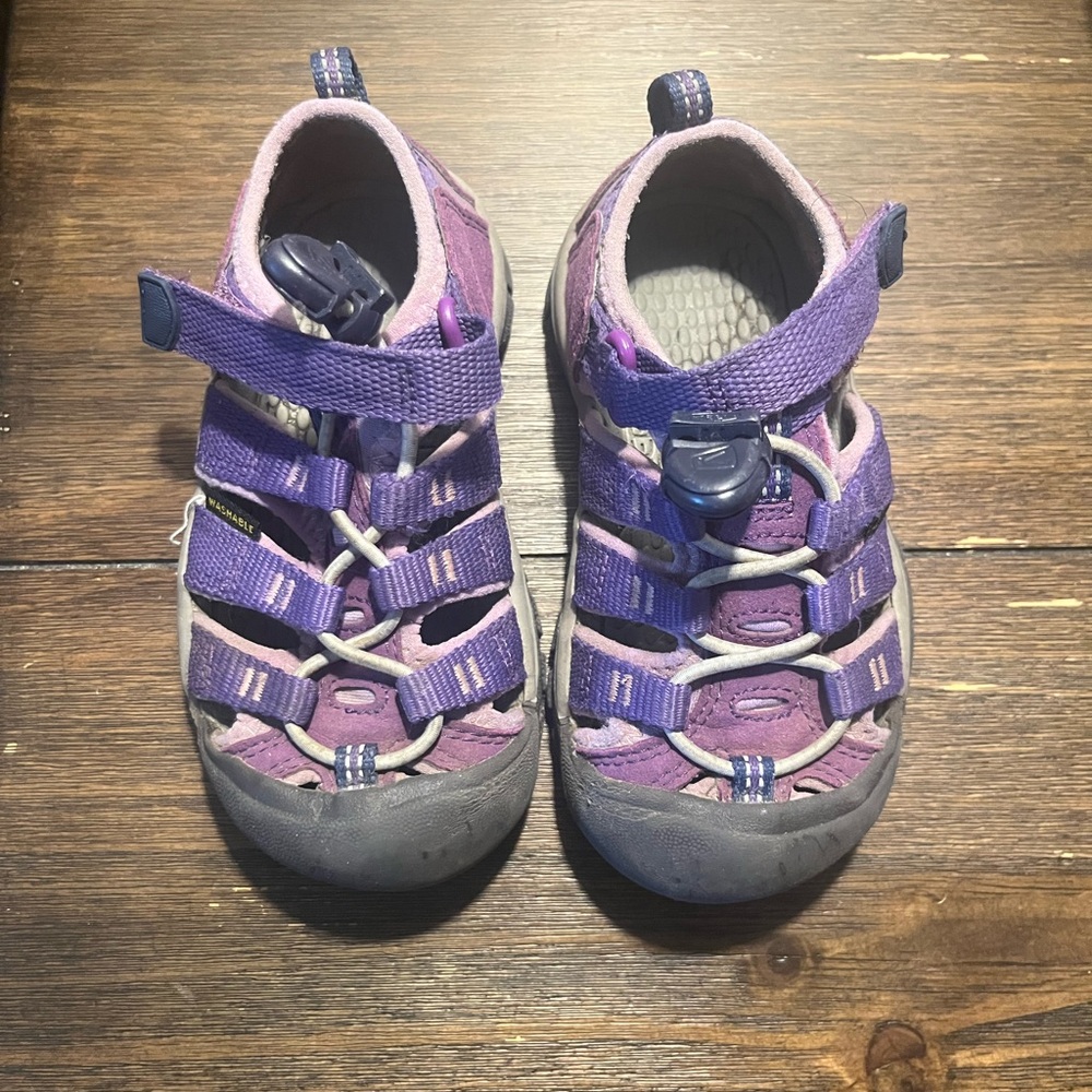 Purple Keen Sandals Toddler Size 9